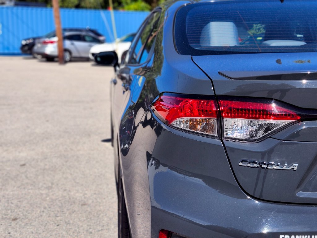 Used 2026 Toyota Corolla SE FWD image 9