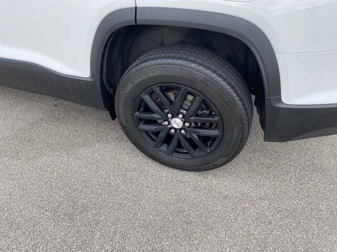 Used 2018 GMC Acadia SLT image 8