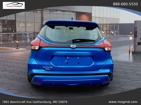 Used 2022 Nissan Kicks S w/ Interior Electronics Package FWD image 4