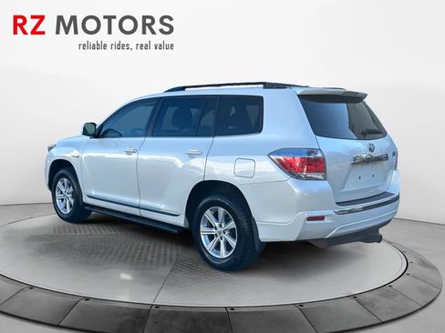 Used 2013 Toyota Highlander Hybrid image 3