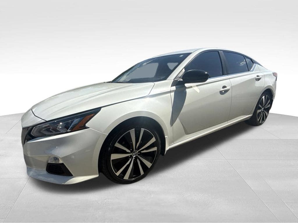 Used 2021 Nissan Altima 2.5 SR w/ SR Premium Package FWD image 5