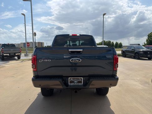 Used 2017 Ford F150 Lariat w/ Equipment Group 502A Luxury AWD/4WD image 4