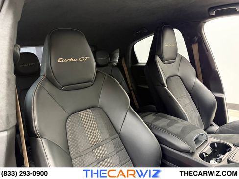 Used 2023 Porsche Cayenne Turbo GT image 71