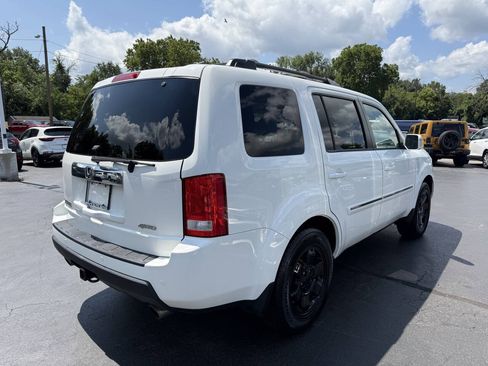 Used 2011 Honda Pilot Touring image 7