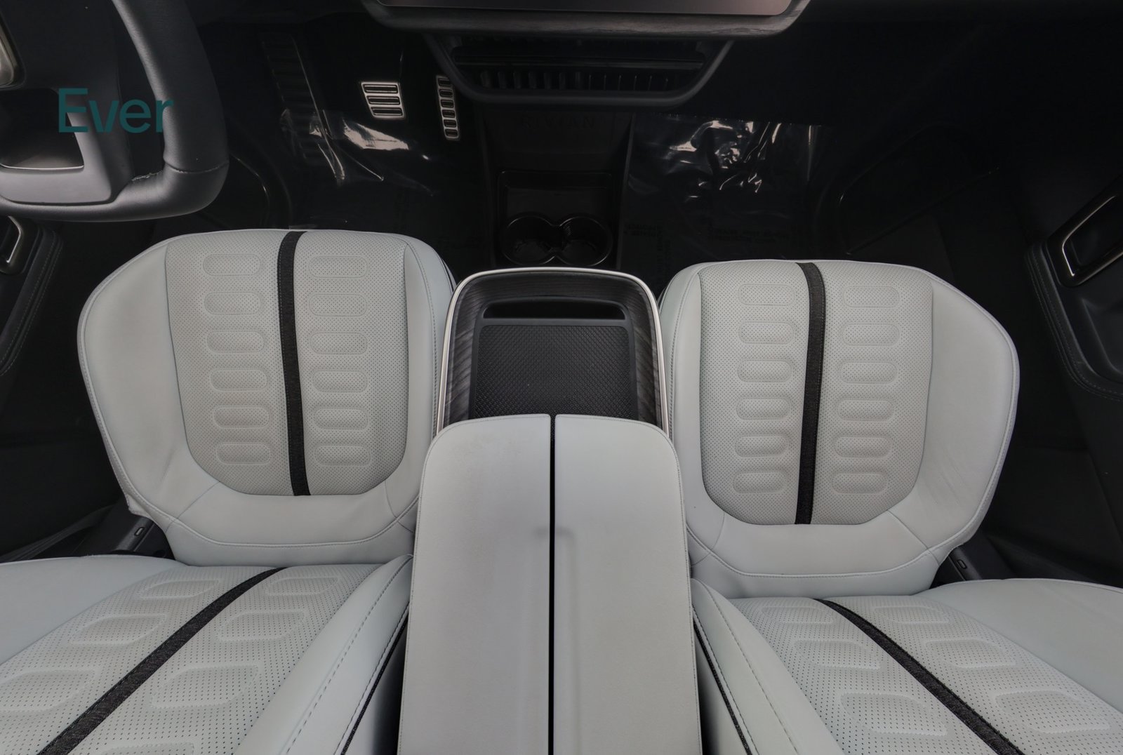 Used 2023 Rivian R1S Adventure Quad AWD/4WD image 29