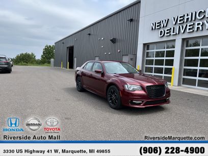Used 2023 Chrysler 300 Touring L w/ Comfort Group