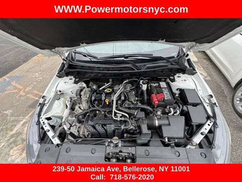 Used 2024 Nissan Altima 2.5 SV w/ SV Premium Package FWD image 15