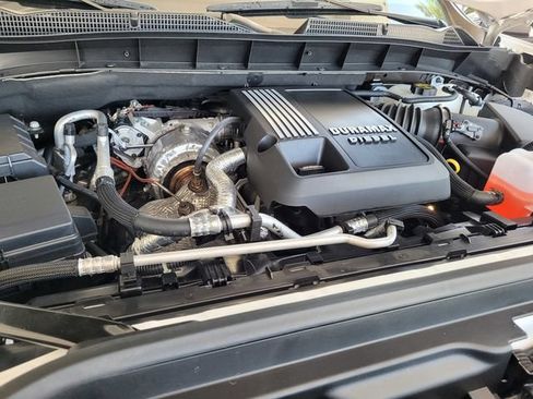 Used 2024 GMC Sierra 1500 AT4X AWD/4WD image 27
