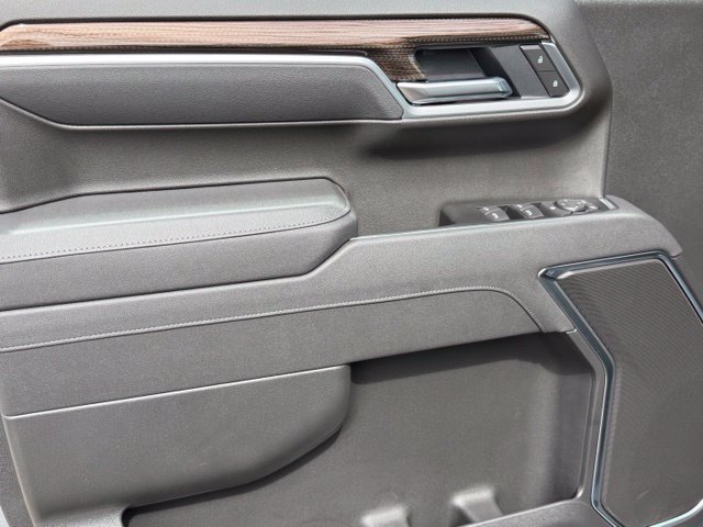 New 2026 Chevrolet Silverado 1500 RST AWD/4WD image 12