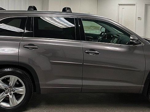 Used 2016 Toyota Highlander Limited Platinum w/ Protection Package #3 image 4