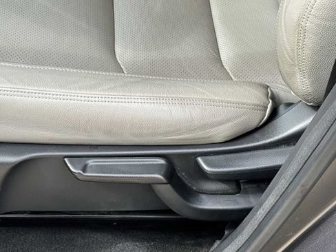 Used 2019 Honda HR-V EX-L image 10