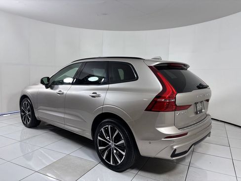 Used 2023 Volvo XC60 B5 Plus w/ Protection Package Premier AWD/4WD image 3