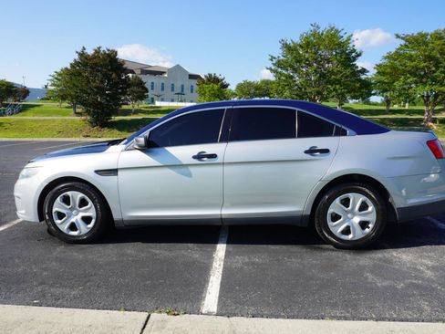 Used 2016 Ford Taurus Police Interceptor AWD image 8
