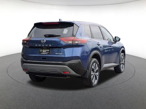 Used 2023 Nissan Rogue SV AWD/4WD image 5