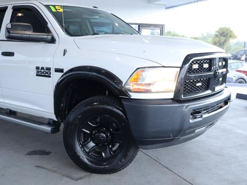 Used 2015 RAM 3500 Tradesman AWD/4WD image 2