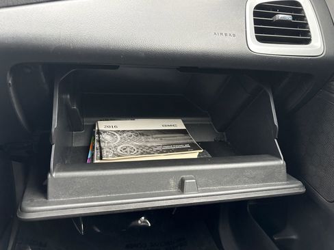 Used 2016 GMC Terrain SLE image 26