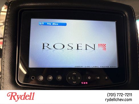 Used 2017 GMC Yukon SLT AWD/4WD image 24