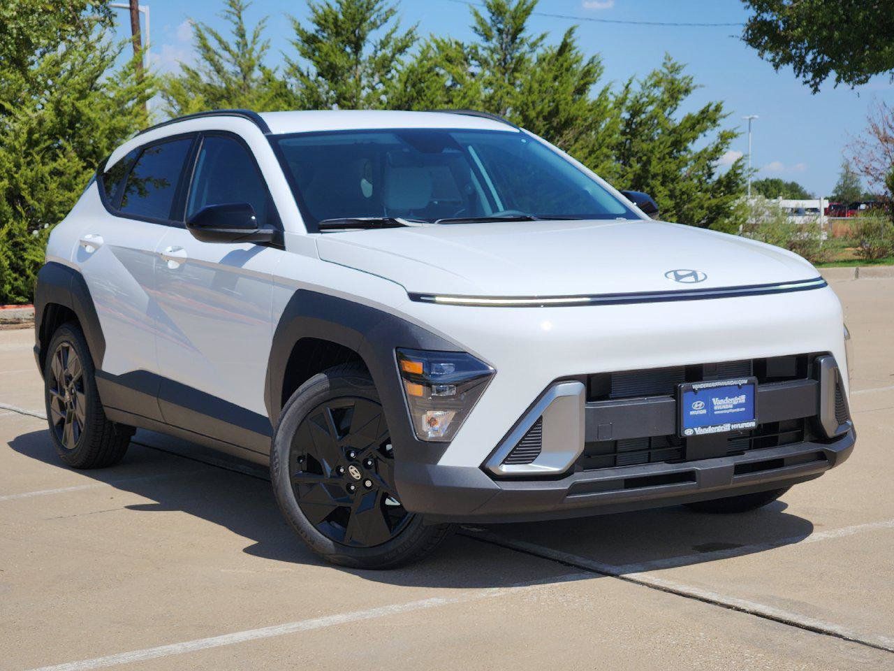 New 2027 Hyundai Kona SEL Sport FWD image 2