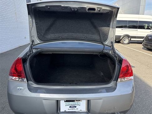 Used 2008 Chevrolet Impala LTZ image 21