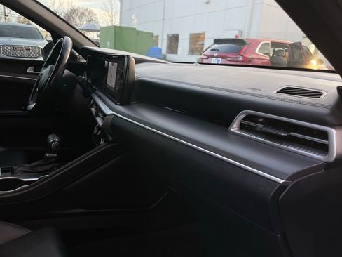 Used 2022 Kia K5 GT-Line image 35