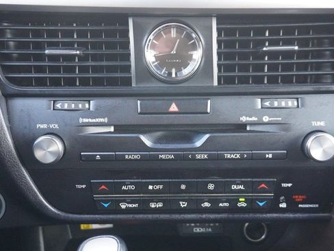 Used 2021 Lexus RX 350 AWD w/ Premium Package image 57