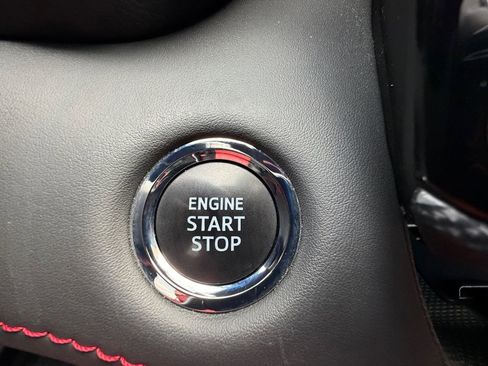 Used 2022 Toyota Highlander XSE image 27