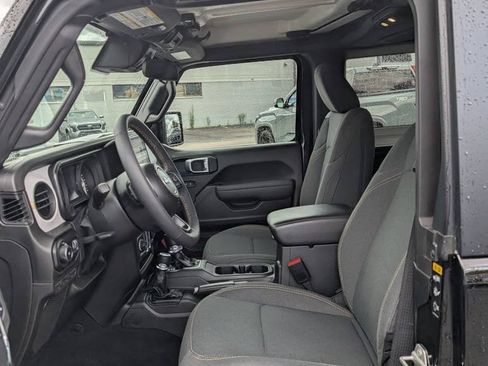 Used 2024 Jeep Wrangler Sport AWD/4WD image 13