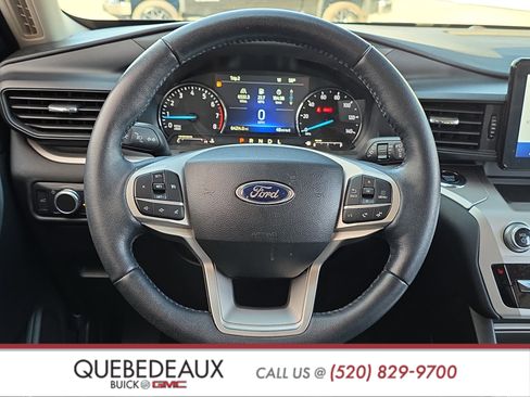 Used 2022 Ford Explorer XLT image 13