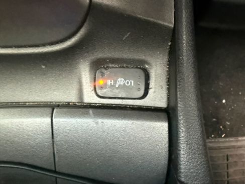 Used 2011 Honda Accord EX-L image 8