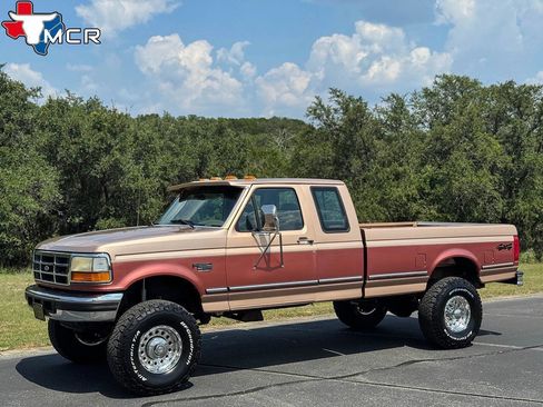 Used 1995 Ford F250 XLT image 4