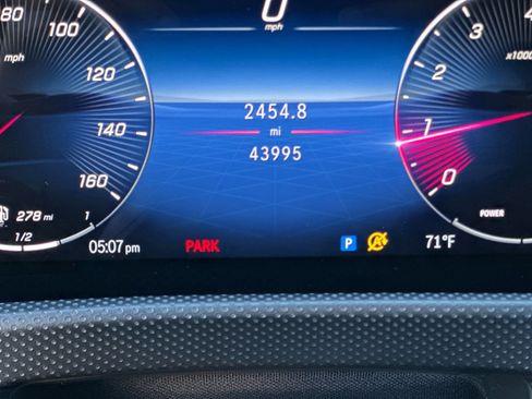 Used 2025 Mercedes-Benz CLA 250 CLA 250 image 24