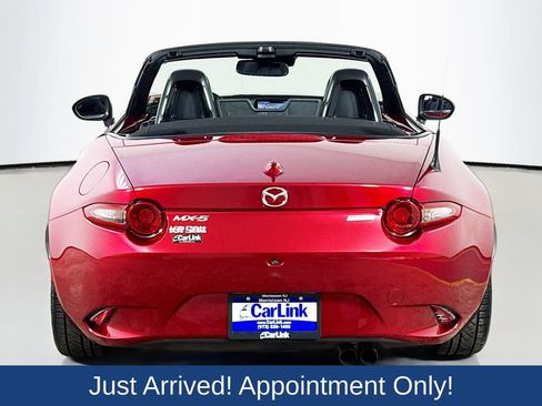 Used 2019 MAZDA MX-5 Miata Grand Touring RWD image 7