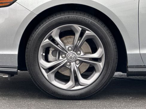 Used 2024 Honda Accord EX image 27