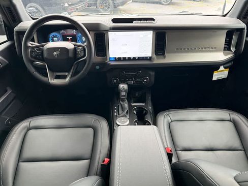 New 2026 Ford Bronco Outer Banks AWD/4WD image 18