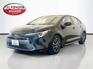 Used 2026 Toyota Corolla LE FWD video 1