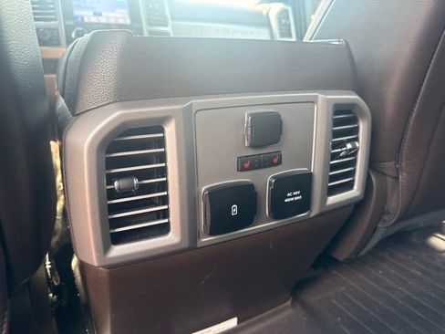 Used 2019 Ford F250 King Ranch w/ King Ranch Ultimate Package AWD/4WD image 9