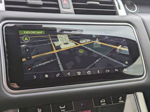 Used 2019 Land Rover Range Rover Sport HST image 19