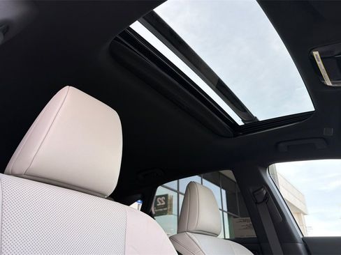 New 2026 Lexus RX 350 Premium image 17