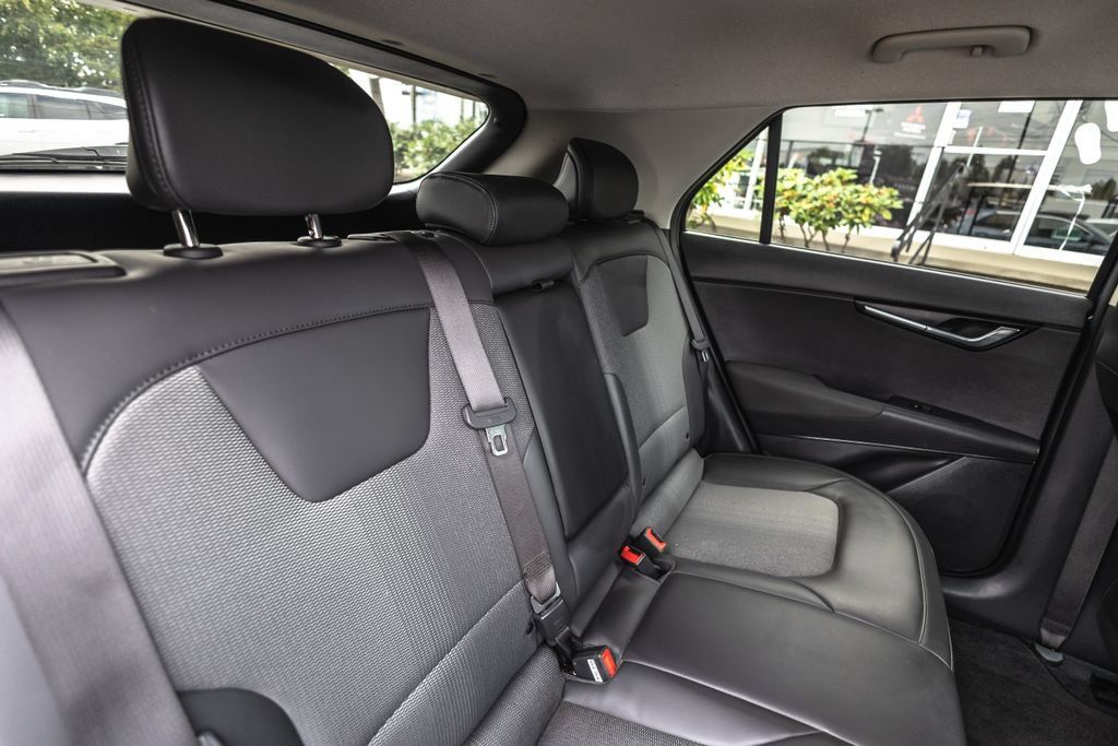 Used 2023 Kia Niro Wind FWD image 25