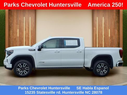 Certified 2022 GMC Sierra 1500 AT4 w/ AT4 Premium Package AWD/4WD image 28