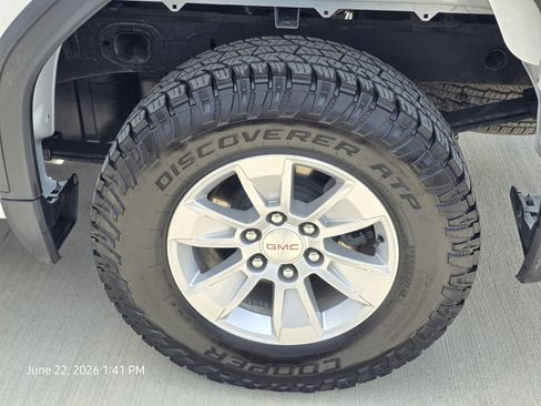 Used 2023 GMC Sierra 1500 Pro w/ Pro Value Package AWD/4WD image 12