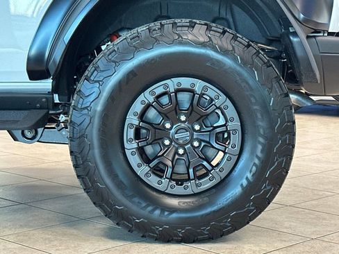 New 2025 Ford Bronco Raptor image 24
