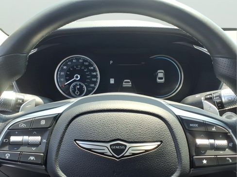 Used 2025 Genesis G70 2.5T AWD/4WD image 20