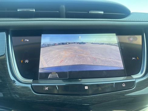 Used 2020 Cadillac XT6 Premium Luxury FWD image 43