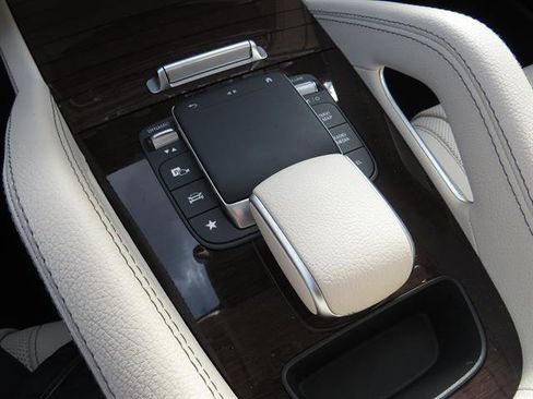 Certified 2022 Mercedes-Benz GLE 350 4MATIC w/ AMG Line Exterior image 14