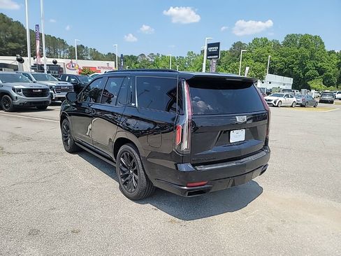 Used 2021 Cadillac Escalade Sport Platinum w/ LPO, ONYX Package image 5