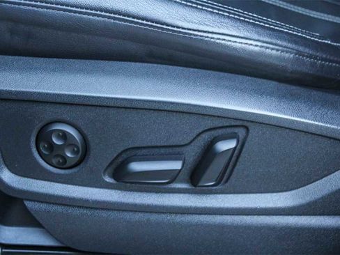 Used 2022 Audi Q5 2.0T Premium Plus w/ Premium Plus Package image 21