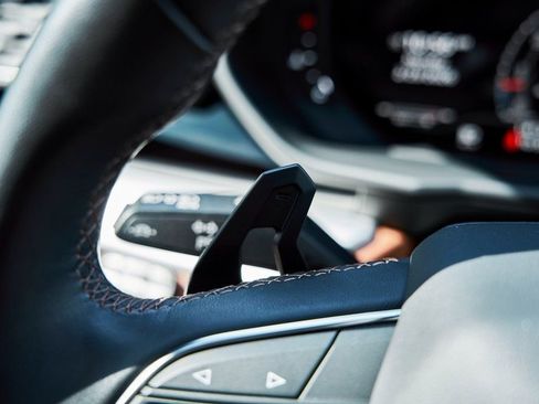 Used 2023 Lamborghini Urus S image 64