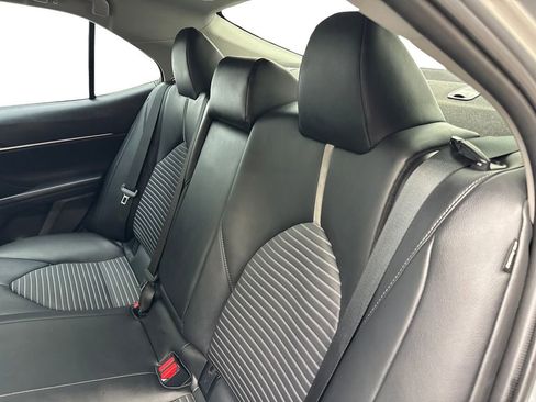 Used 2024 Toyota Camry SE FWD image 33