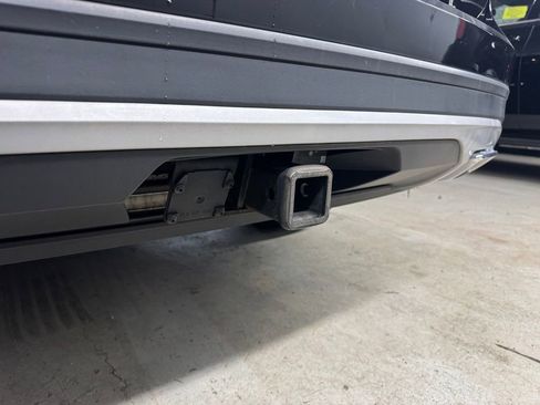 Used 2019 Volkswagen Atlas SE w/ Panoramic Sunroof Package image 22